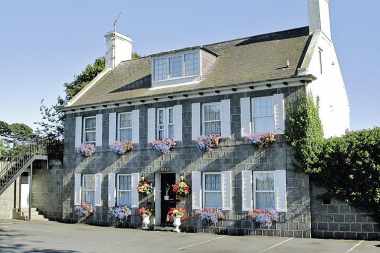 Guernsey, Le Chene Hotel inkl. Flug