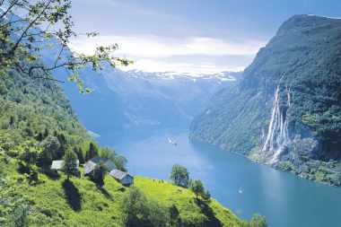 Gletscher, Fjorde, Wasserfälle