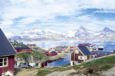Von Ost nach West - Grönlands Berge und Fjorde entdecken mit MS Sea Spirit (Tour A)