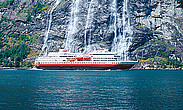 Schiffsreisen entlang der norwegischen Küste