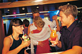 Trinken Sie einen Coktail auf See zum Jahreswechsel 2012/2013